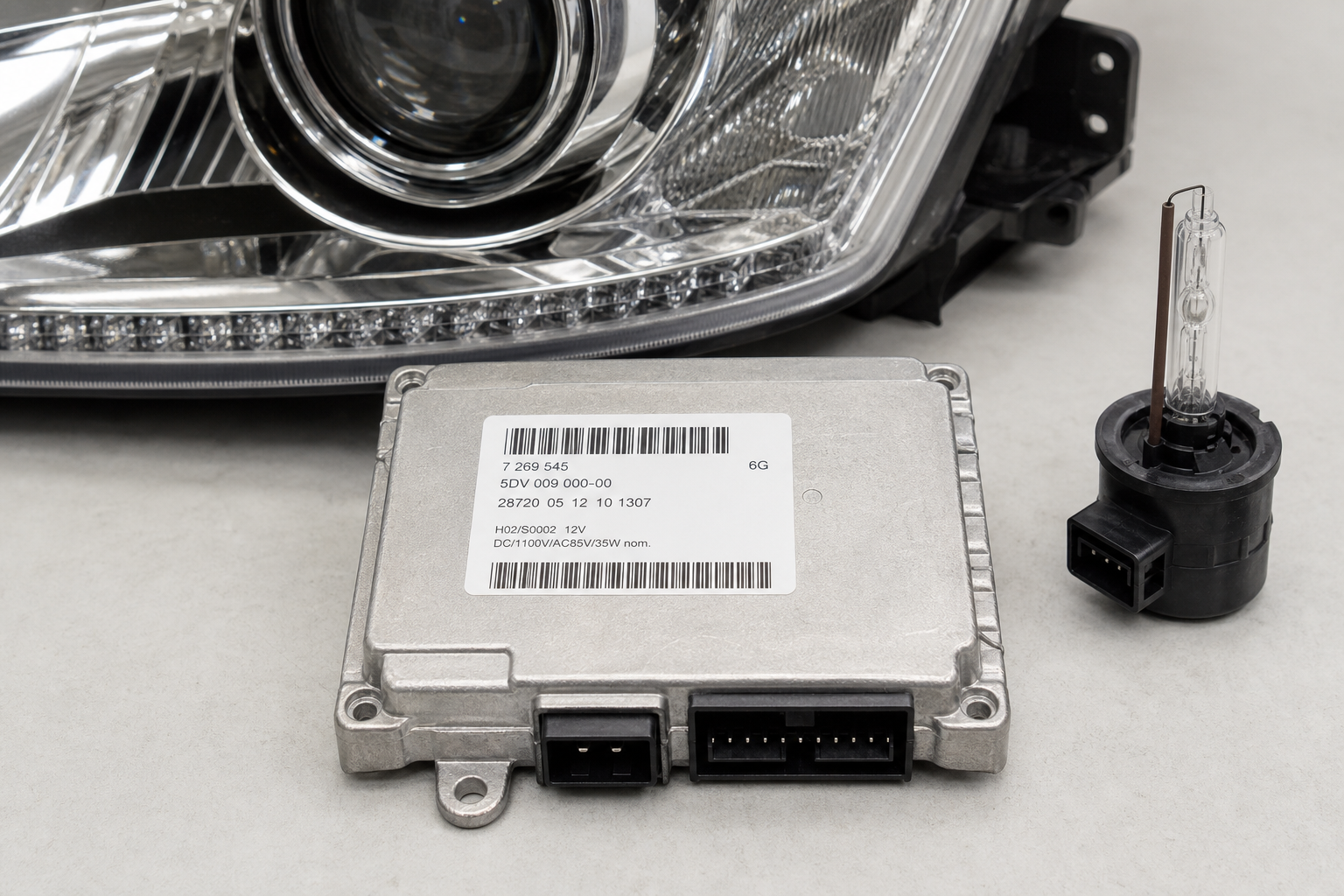 Xenon ballast module with readable part number label